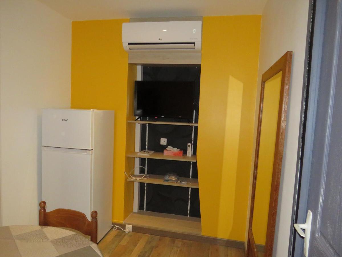 סריל-סור-מר Chez Mirka 2 Chambres מראה חיצוני תמונה